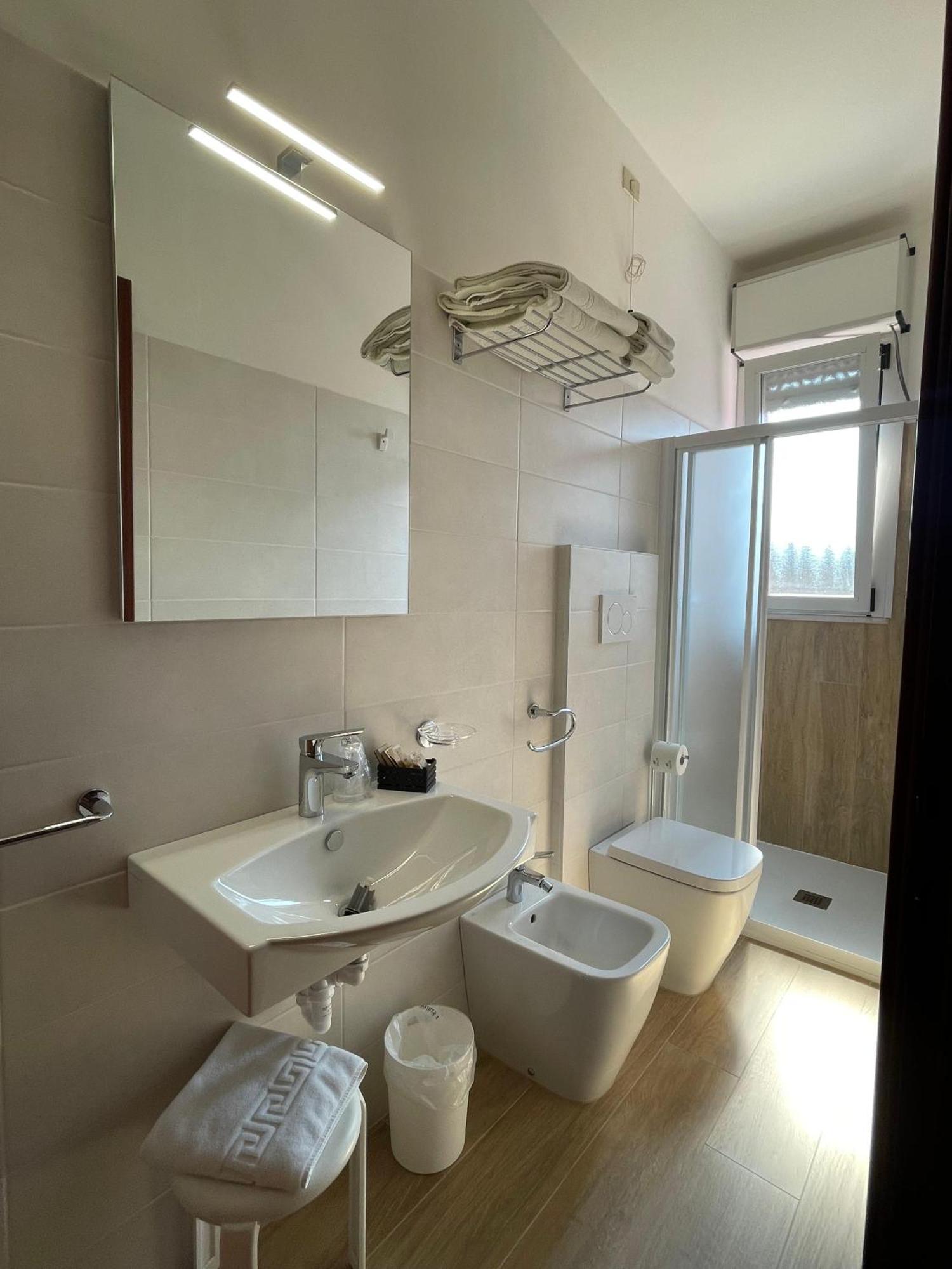 Hotel Di Giovanni Бібіоне Екстер'єр фото